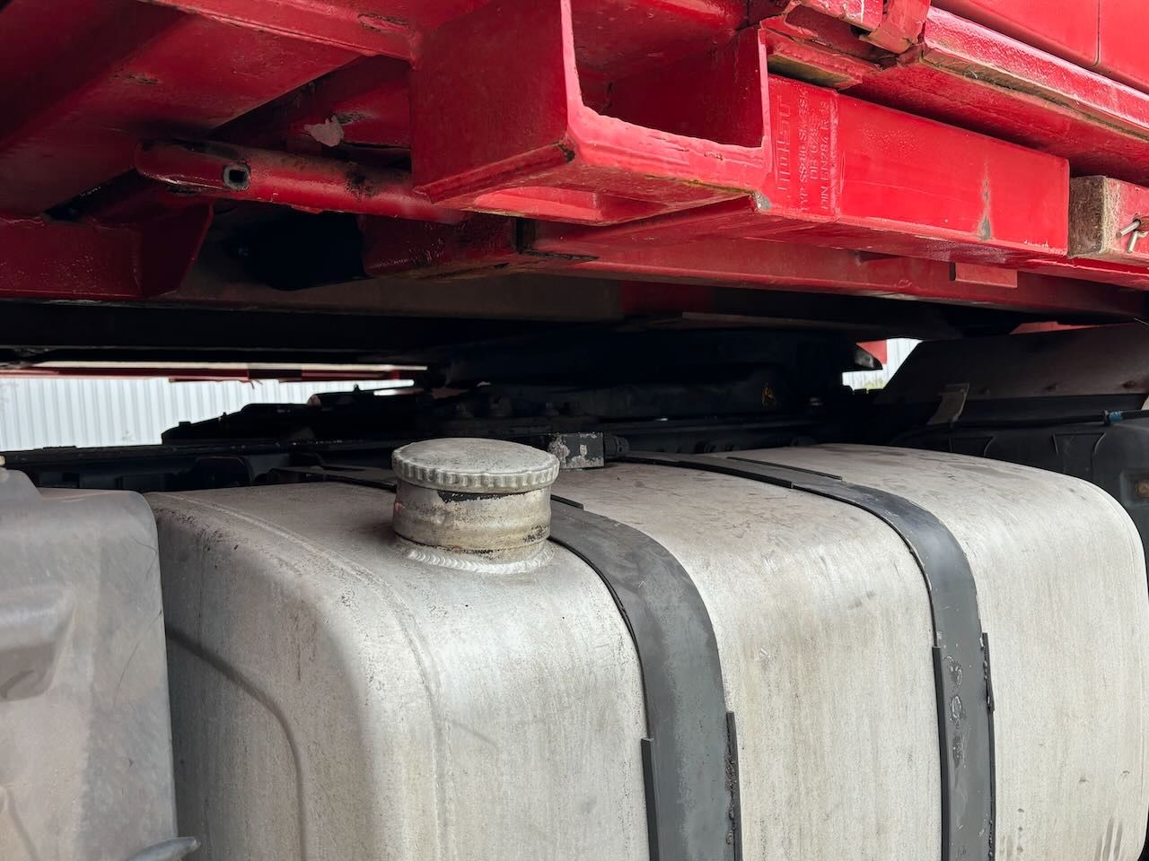 Fahrzeugabbildung Renault Premium 450 verstellbare Sattelplatte, AHK