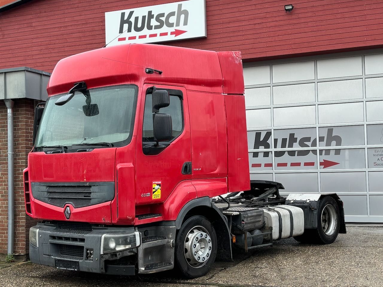 Fahrzeugabbildung Renault Premium 450 verstellbare Sattelplatte, AHK
