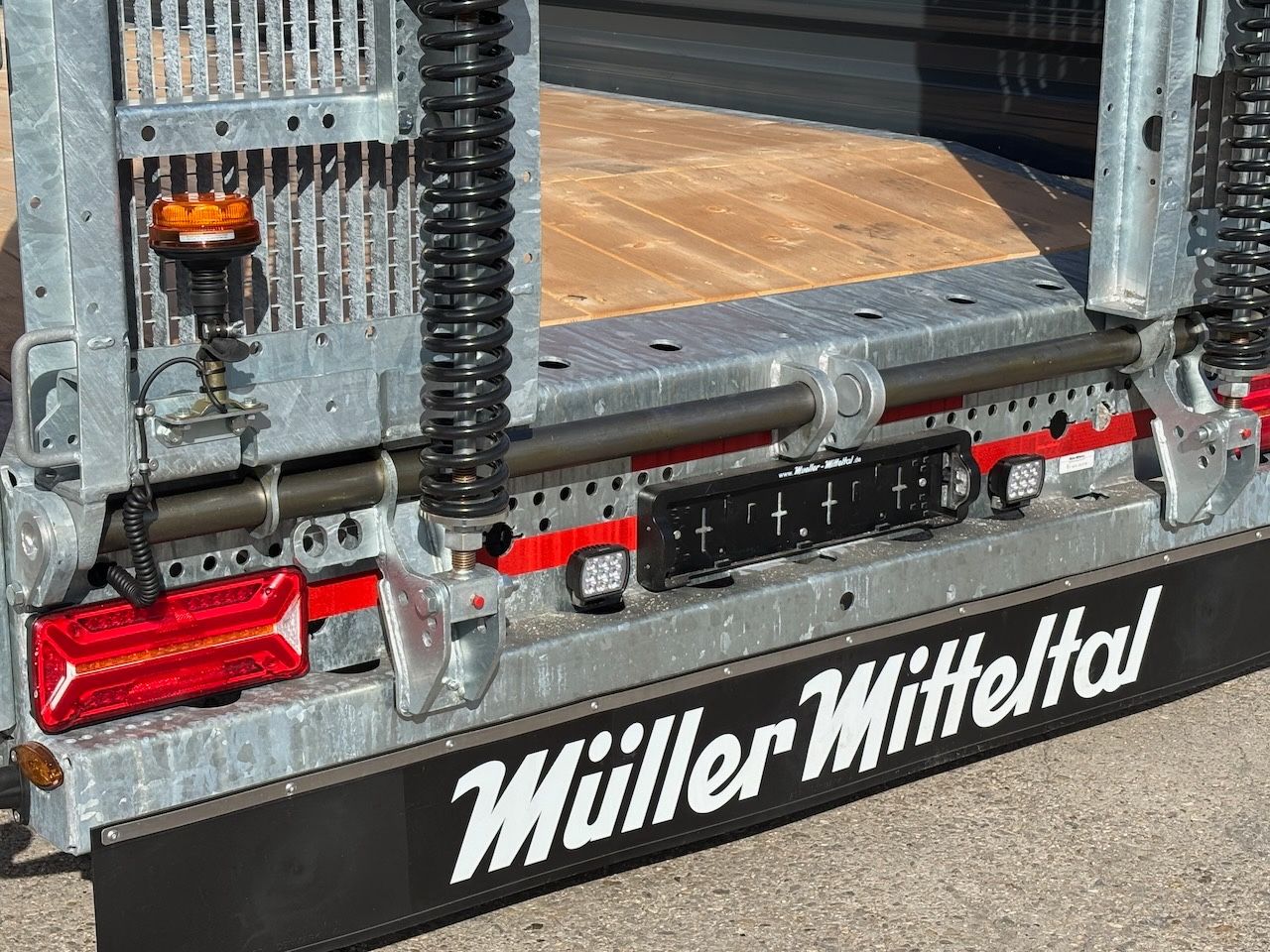 Fahrzeugabbildung Müller-Mitteltal ETÜ-TA-R 11,9 Tieflader, LED, Rundumleuchte