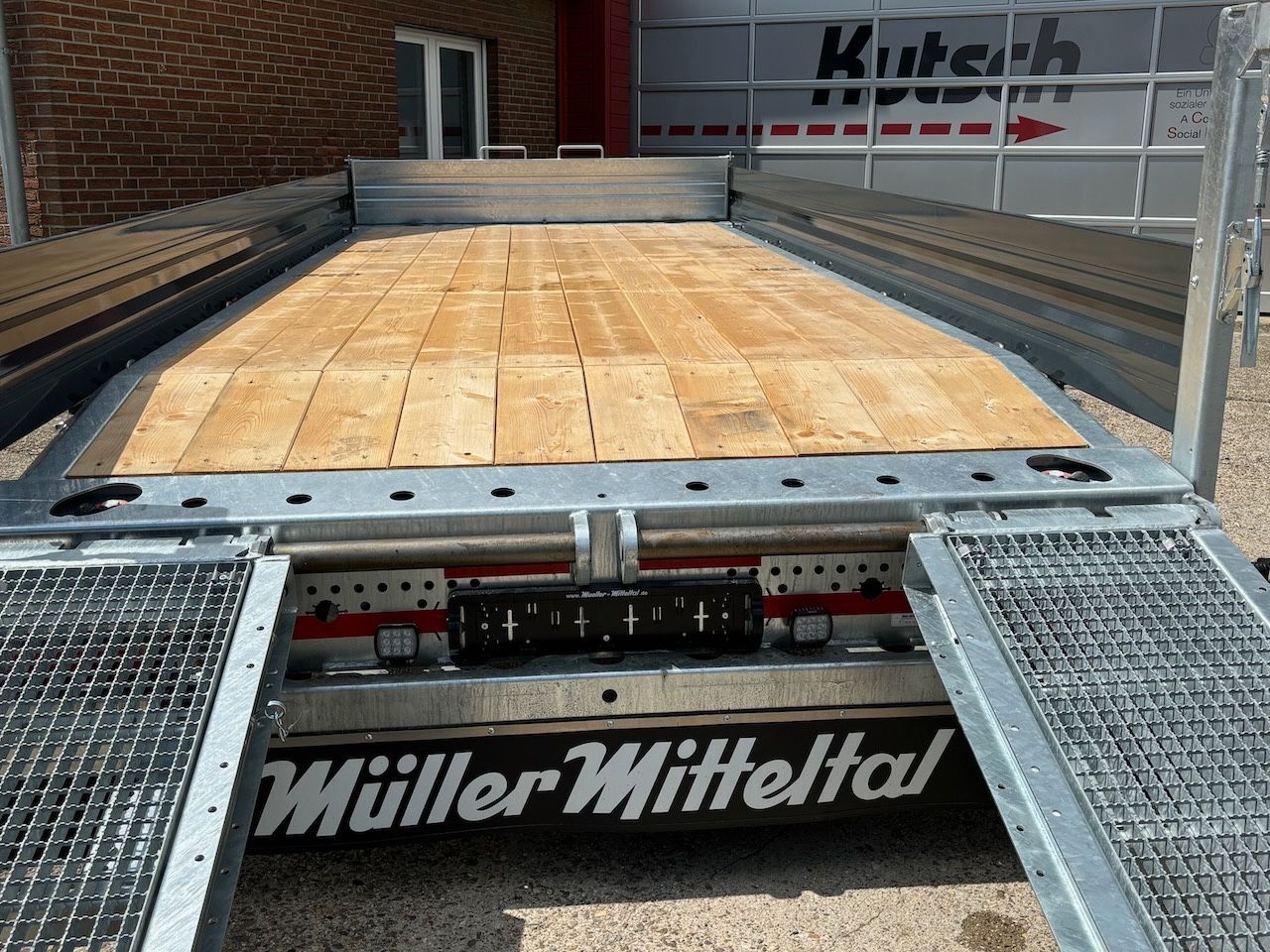 Fahrzeugabbildung Müller-Mitteltal ETÜ-TA-R 11,9 Tieflader, LED, Rundumleuchte