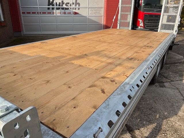 Fahrzeugabbildung Müller-Mitteltal ETÜTAR 14,4  Tieflader, LED,  Runduml. RDÜ