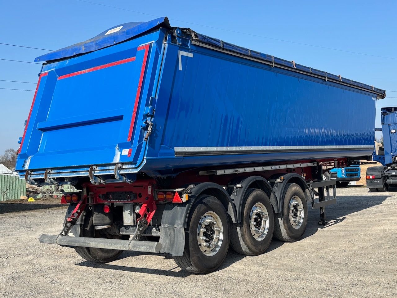 Fahrzeugabbildung Schmitz Cargobull SKI 24 LS Alukipper, elektr. Cramaro Funk, 34m³
