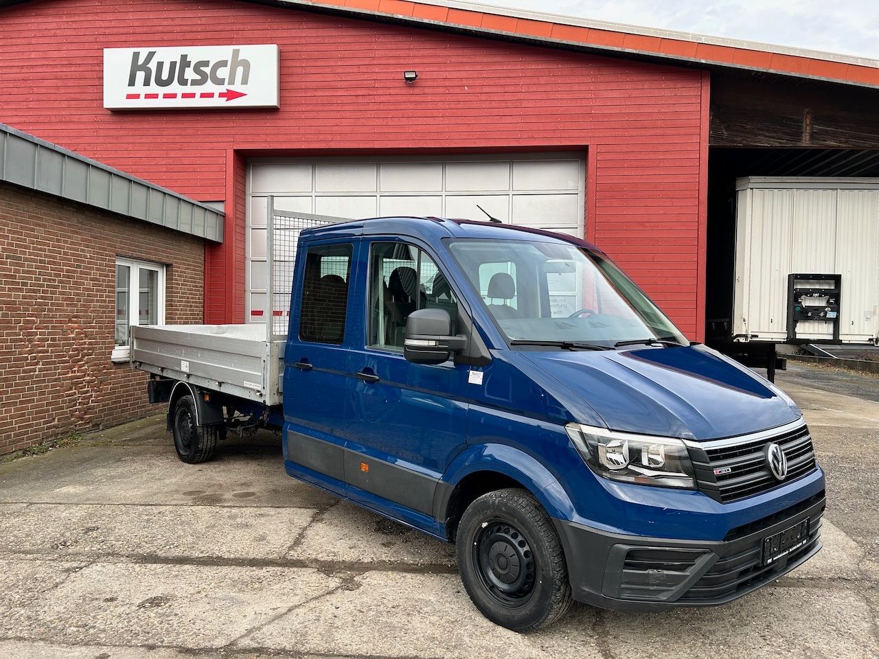 Fahrzeugabbildung Volkswagen Crafter 3 Seiten Kipper  35 DOKA Allrad