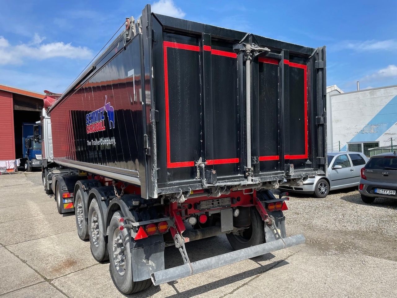 Fahrzeugabbildung Schmitz Cargobull Alumulde, elektr. Cramaro, Kombiklappe  30m³