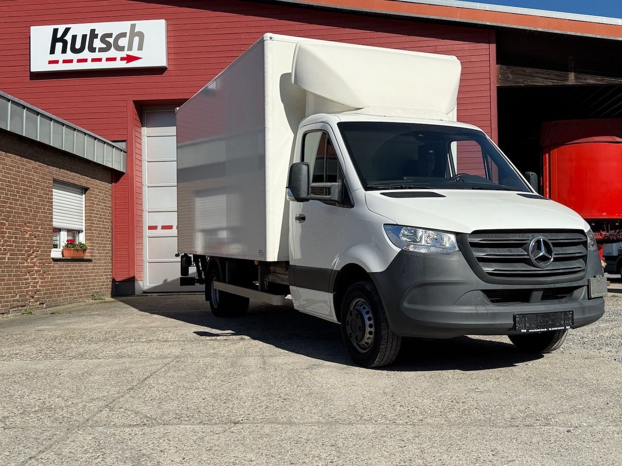 Fahrzeugabbildung Mercedes-Benz Sprinter III Koffer 514 CDI Ladebordwand