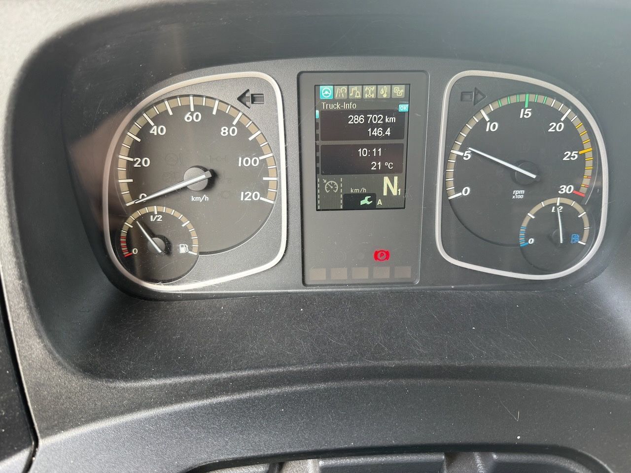 Fahrzeugabbildung Mercedes-Benz MB Atego 1630L / 1530L offene Pritsche