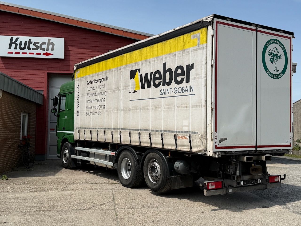 Fahrzeugabbildung DAF XF 460 SpaceCab, Edscha, Lenkachse, Intarder