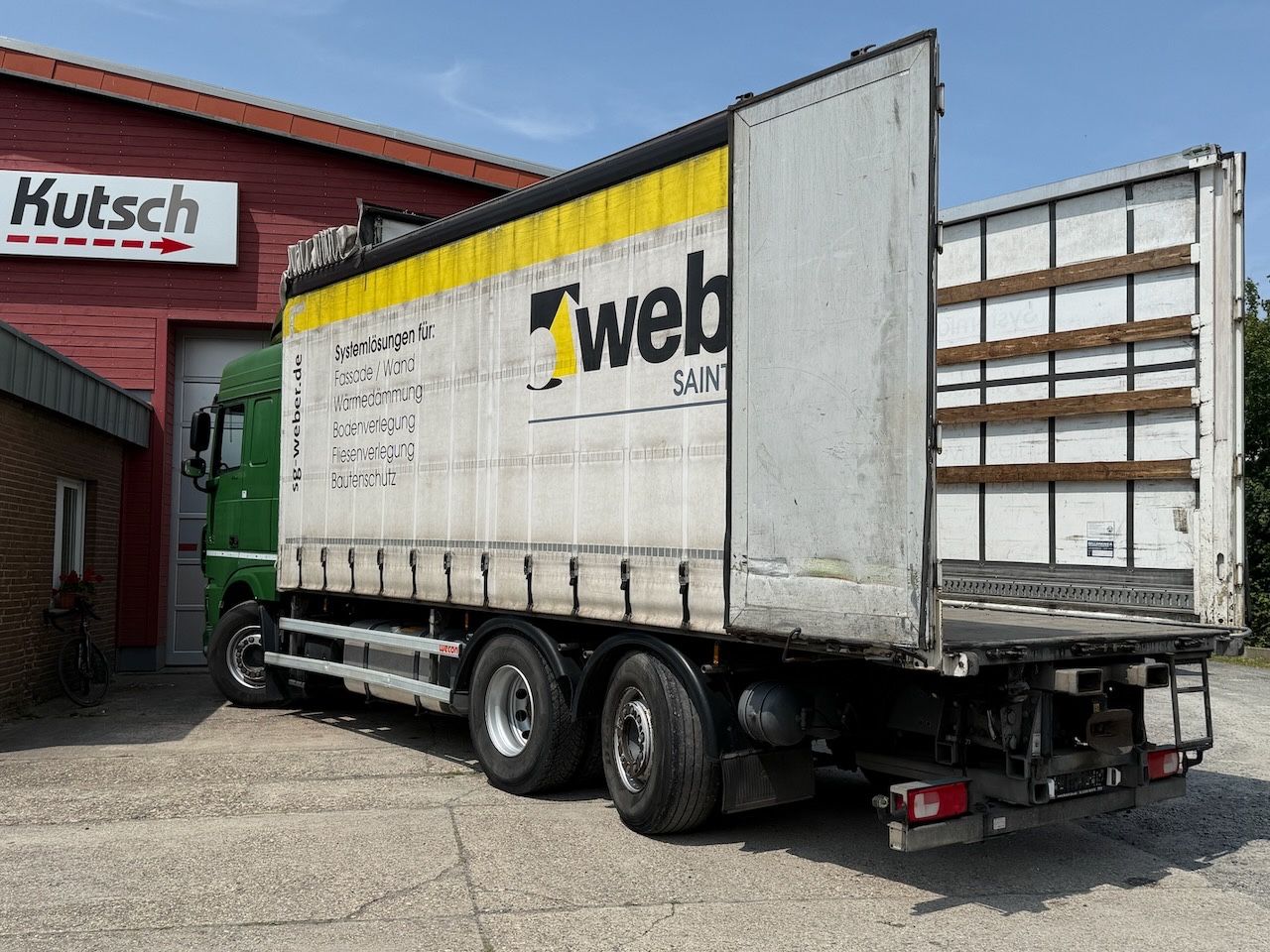 Fahrzeugabbildung DAF XF 460 SpaceCab, Edscha, Lenkachse, Intarder