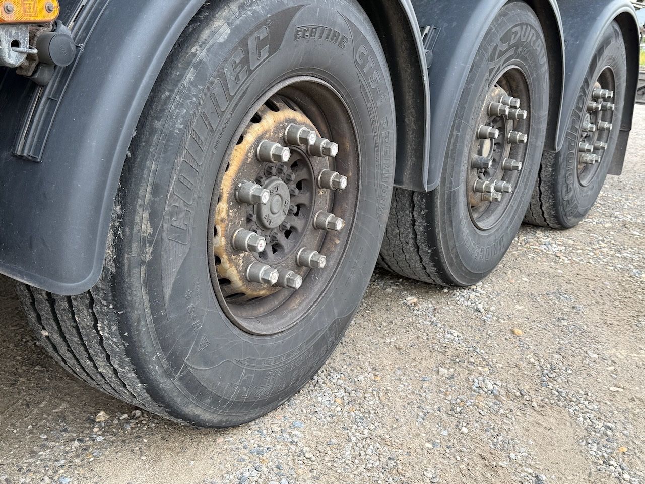 Fahrzeugabbildung Spitzer SK 2760 CAL Kippsilo