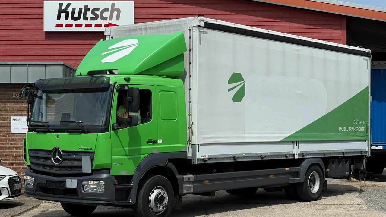 Mercedes-Benz Atego 1624L Pritsche/Plane, Ladebordwand