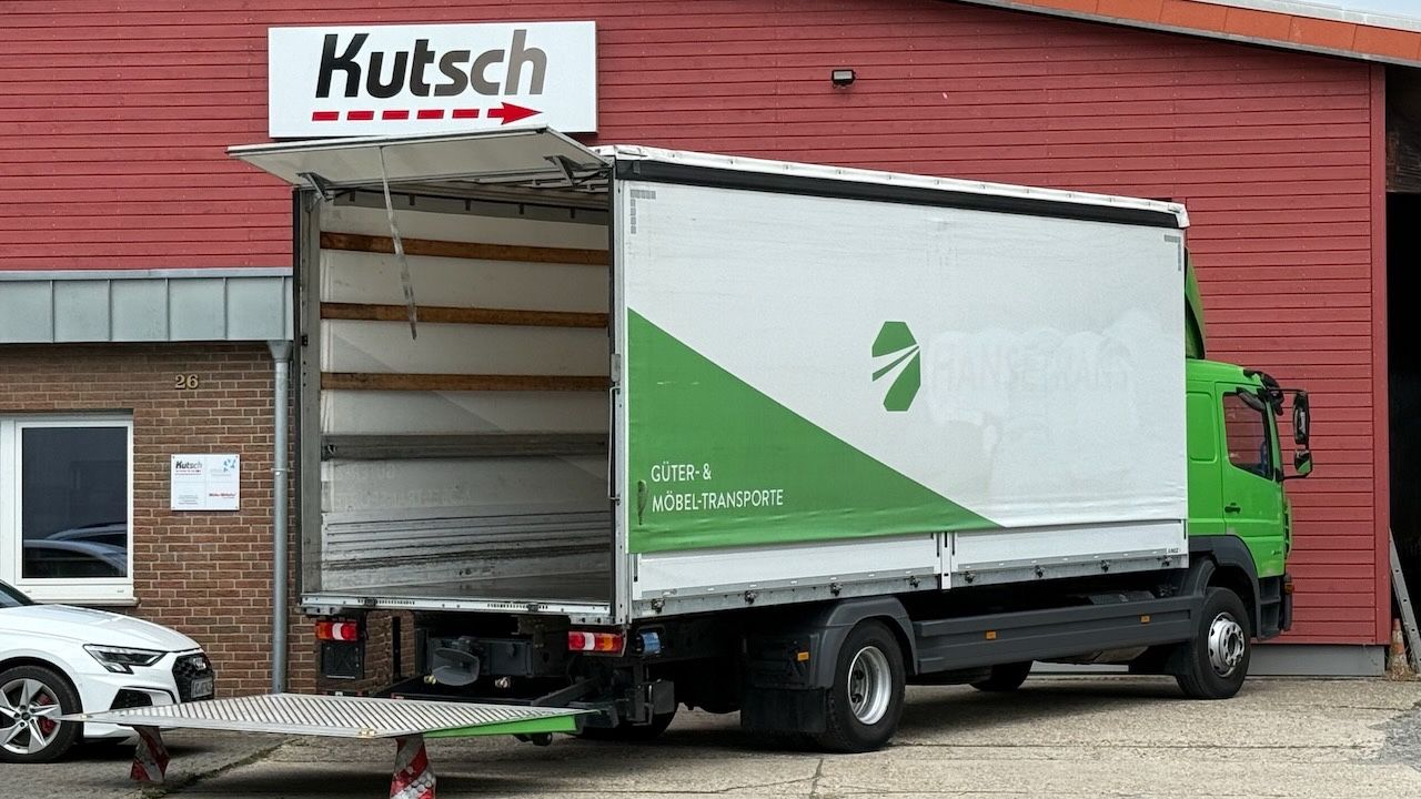 Fahrzeugabbildung Mercedes-Benz Atego 1624L Pritsche/Plane, Ladebordwand