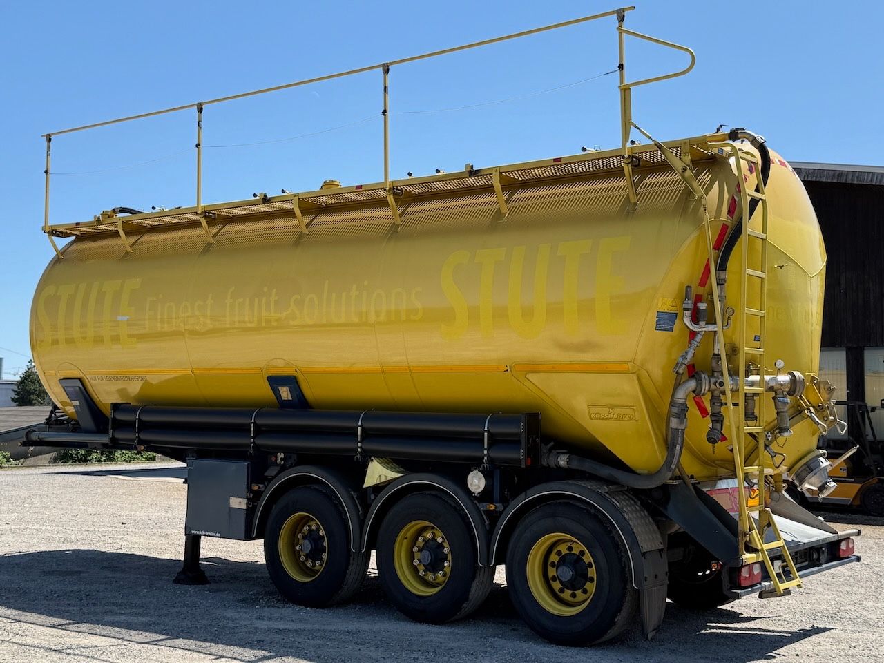 Fahrzeugabbildung Kässbohrer SSK 40 Lebensmittel-Kippsilo