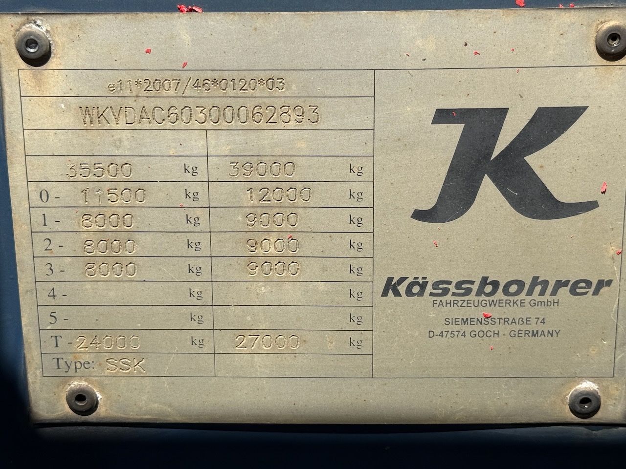 Fahrzeugabbildung Kässbohrer SSK 40 Lebensmittel-Kippsilo