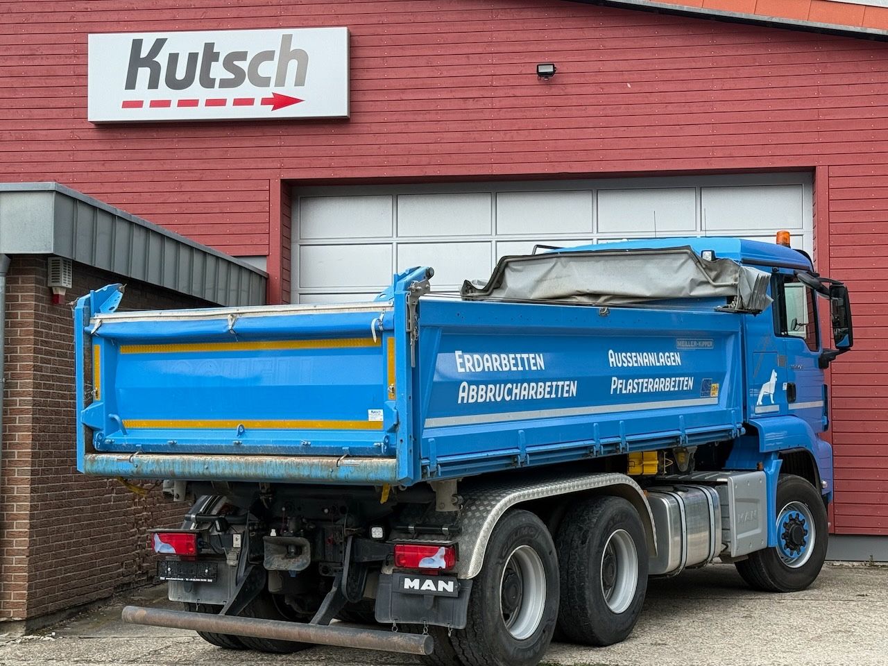 Fahrzeugabbildung MAN TGS 26.470BL 6x6H, el. Plane, Bordm, Schneepl.