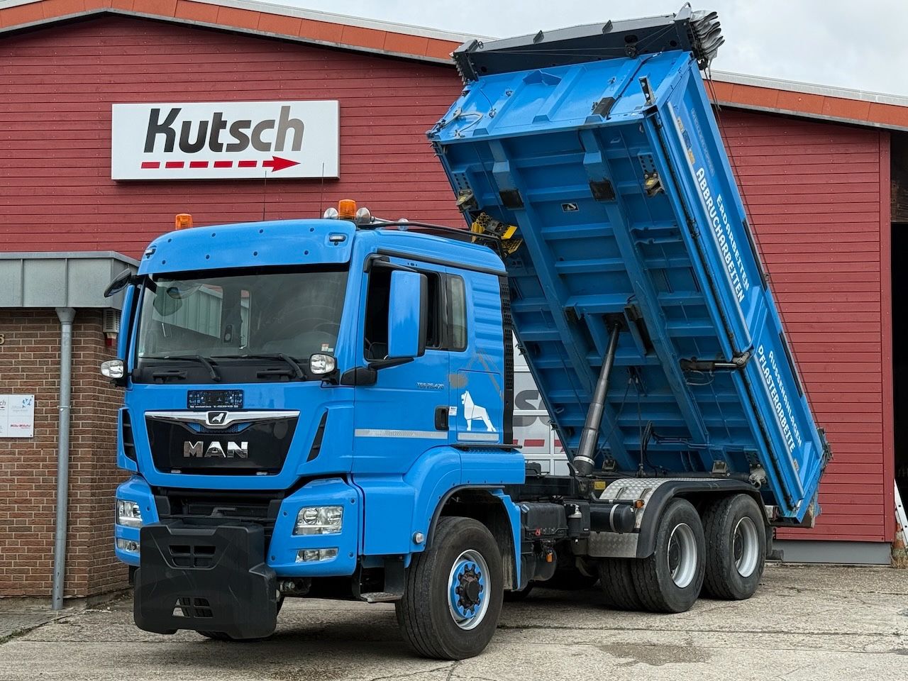 Fahrzeugabbildung MAN TGS 26.470BL 6x6H, el. Plane, Bordm, Schneepl.