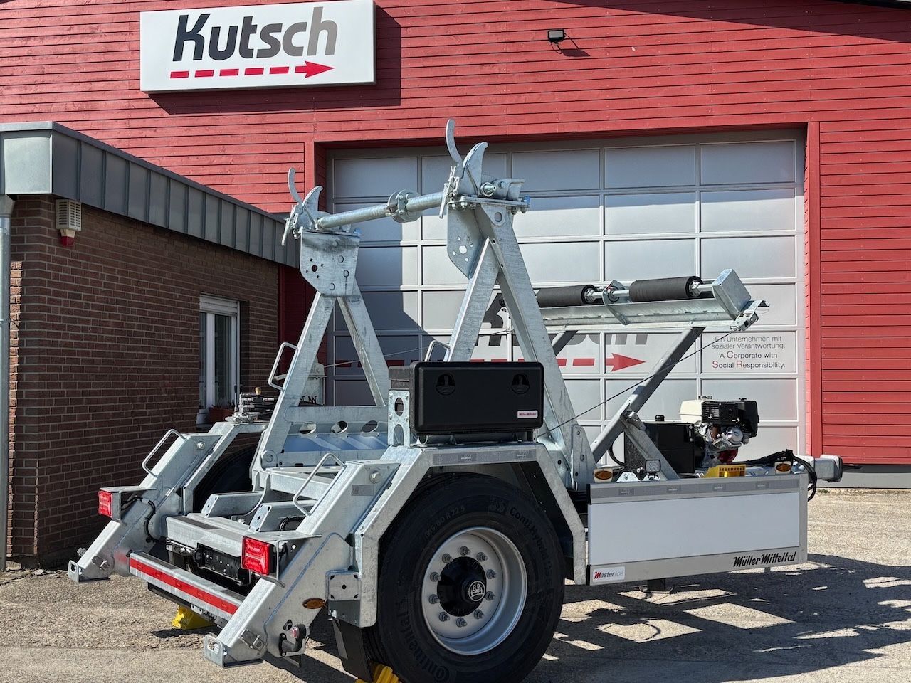 Fahrzeugabbildung Müller-Mitteltal KWH 8,8 ML Kabeltransport mit Separatmotor