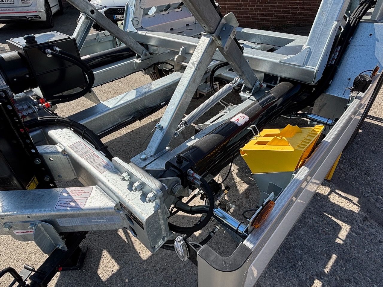 Fahrzeugabbildung Müller-Mitteltal KWH 8,8 ML Kabeltransport mit Separatmotor