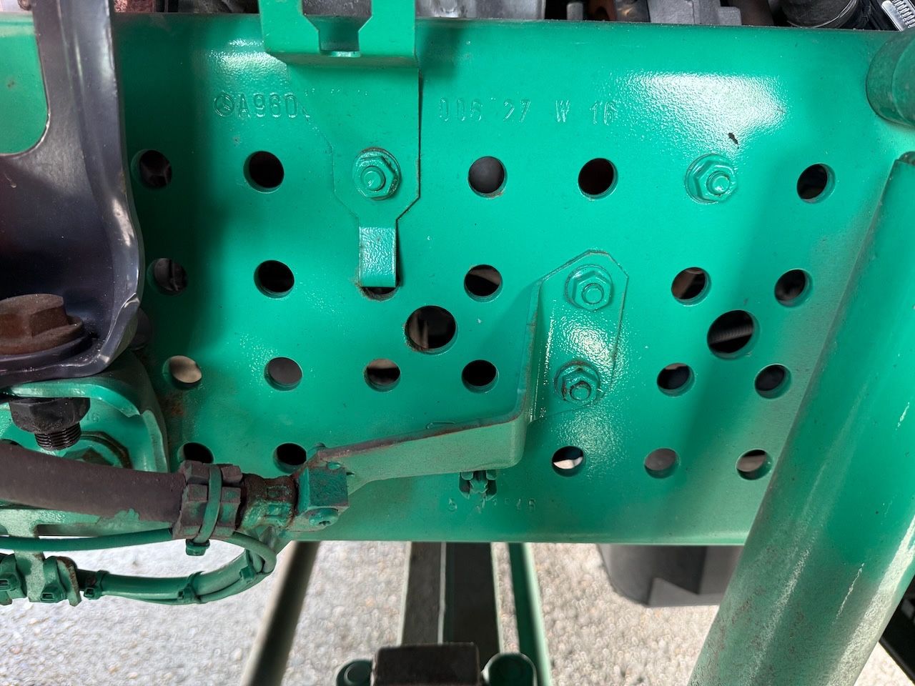 Fahrzeugabbildung Mercedes-Benz MB 1832L + Palfinger PK 12001L Heckkran