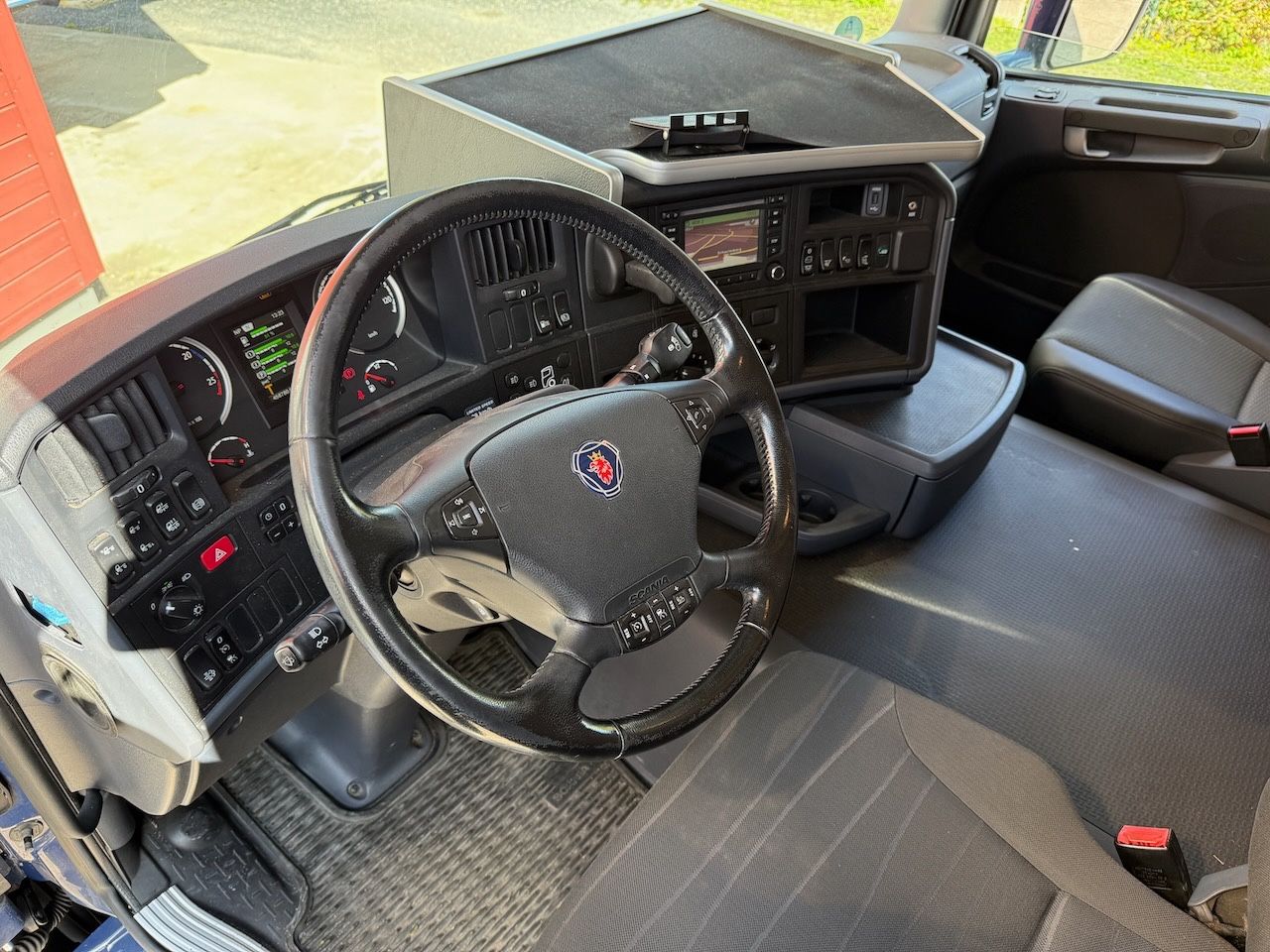 Fahrzeugabbildung Scania G410 /4x2/ Jumbozug mit Anh.