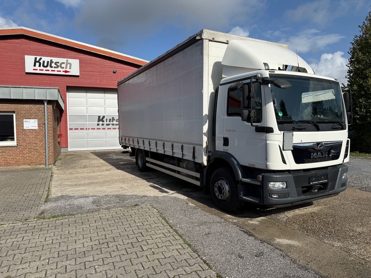 Fahrzeugabbildung MAN TGM 15.250 BL Pritsche/Lbw, Edscha,