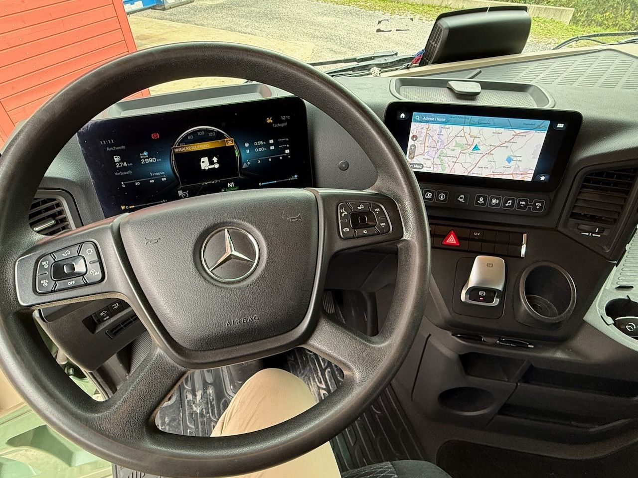 Fahrzeugabbildung Mercedes-Benz 1851 LLS Actros 5 mit Kipphydraulik