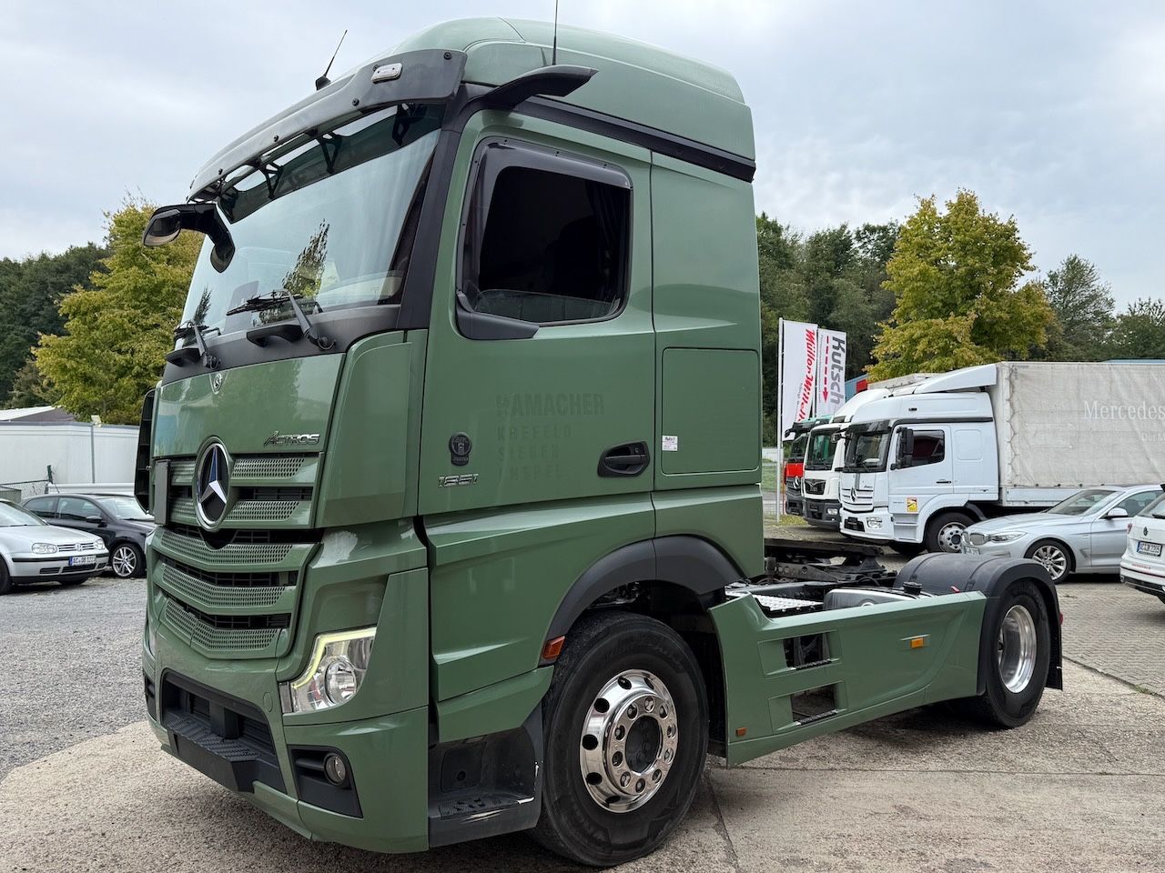 Fahrzeugabbildung Mercedes-Benz 1851 LLS Actros 5 mit Kipphydraulik