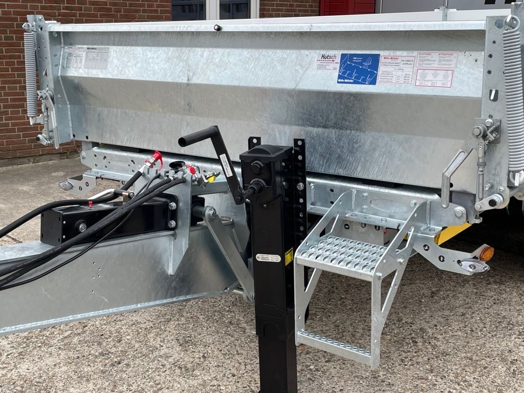 Fahrzeugabbildung Müller-Mitteltal KA-TA-R 11,9/ Breitreifen, Alu-Rampen, LED