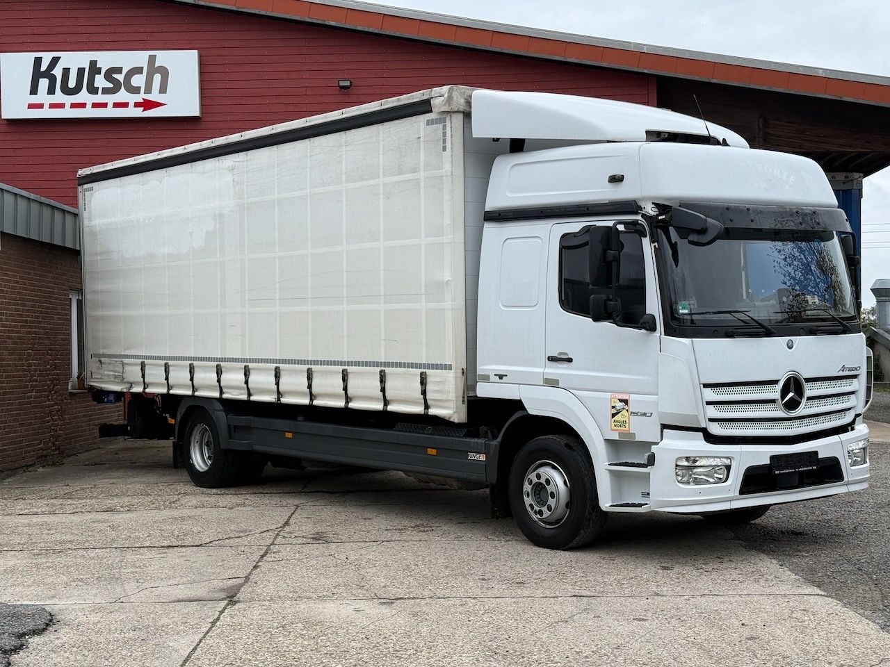 Mercedes-Benz Atego 1530L Pritsche/Lbw. Hochdach