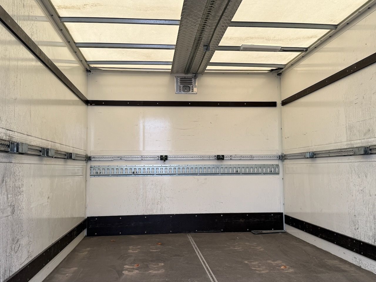 Fahrzeugabbildung Mercedes-Benz Sprinter 514 CDI Koffer/Lbw