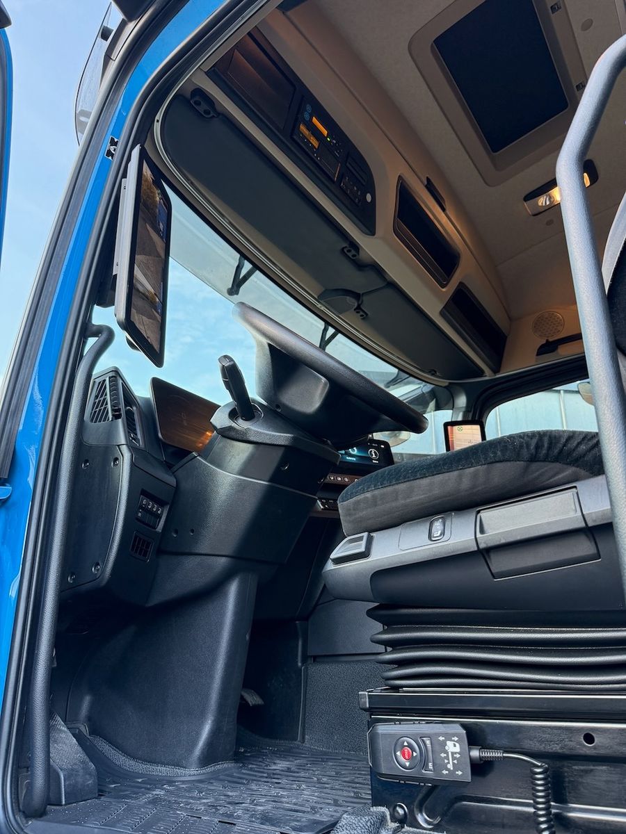 Fahrzeugabbildung Mercedes-Benz 1851LS Actros 5 MirrorCam