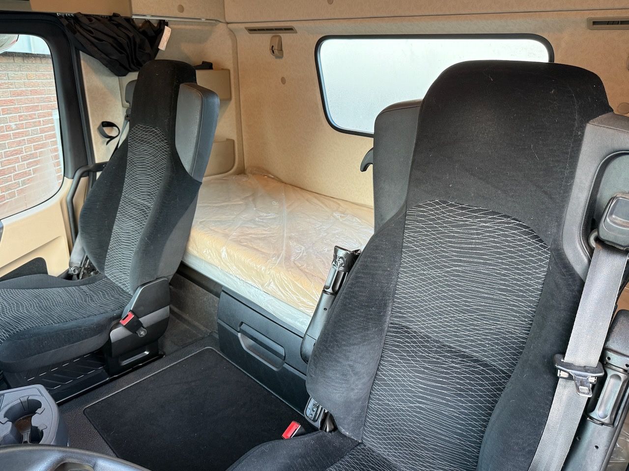 Fahrzeugabbildung Mercedes-Benz 1851LS Actros 5 MirrorCam