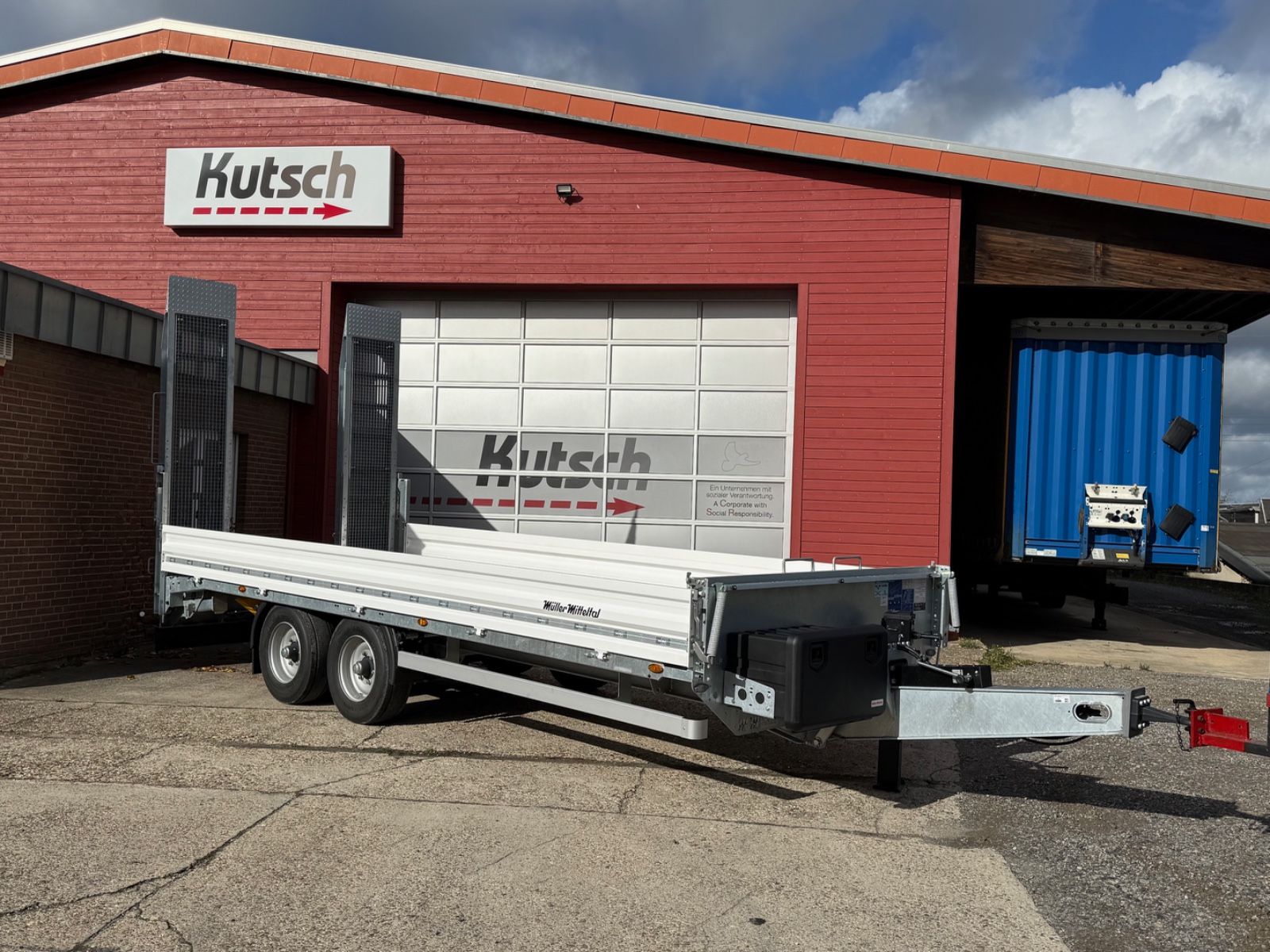 Fahrzeugabbildung Müller-Mitteltal ETÜ-TA-R 11,9 Tieflader,  LED, Rundum