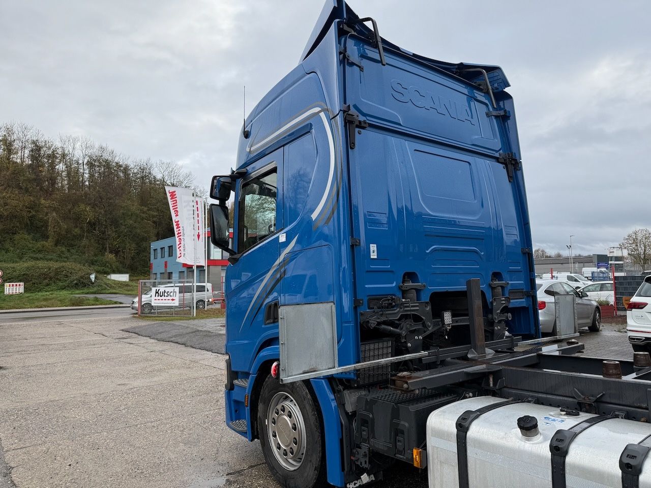 Fahrzeugabbildung Scania R450 /4x2/ BDF 6,10m Rahmen