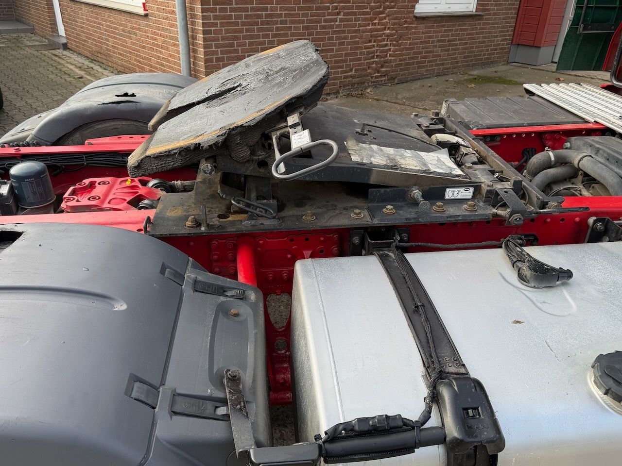 Fahrzeugabbildung MAN TGX 470 Hubsattelplatte, Intarder