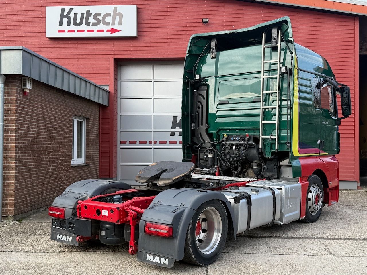 Fahrzeugabbildung MAN TGX 470 Hubsattelplatte, Intarder