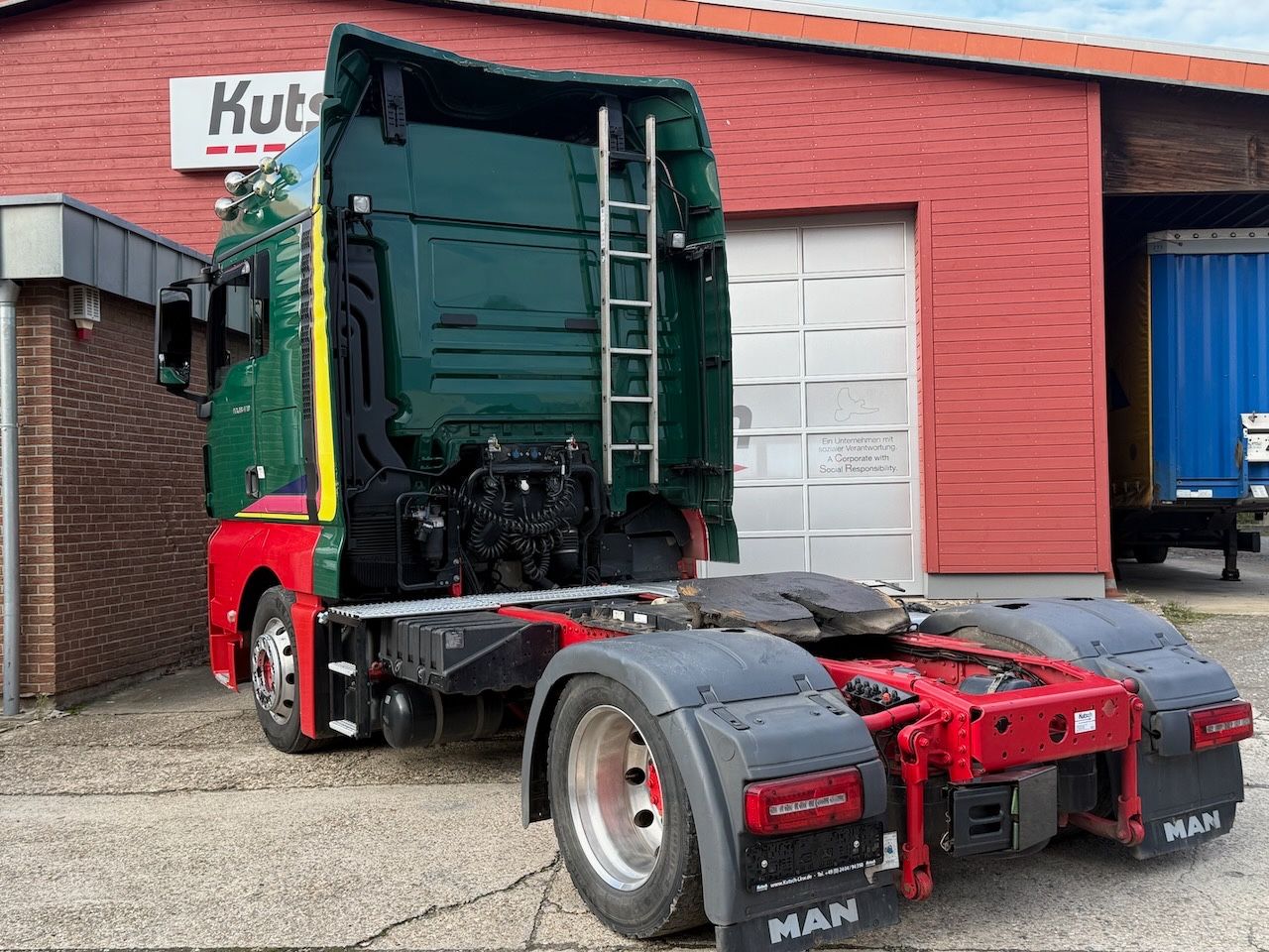 Fahrzeugabbildung MAN TGX 470 Hubsattelplatte, Intarder