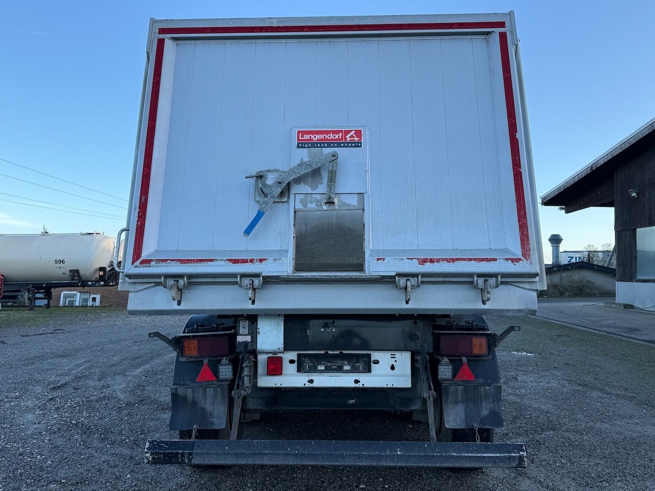 Fahrzeugabbildung Langendorf 32m Alu - Mulde, Camaro elektr.