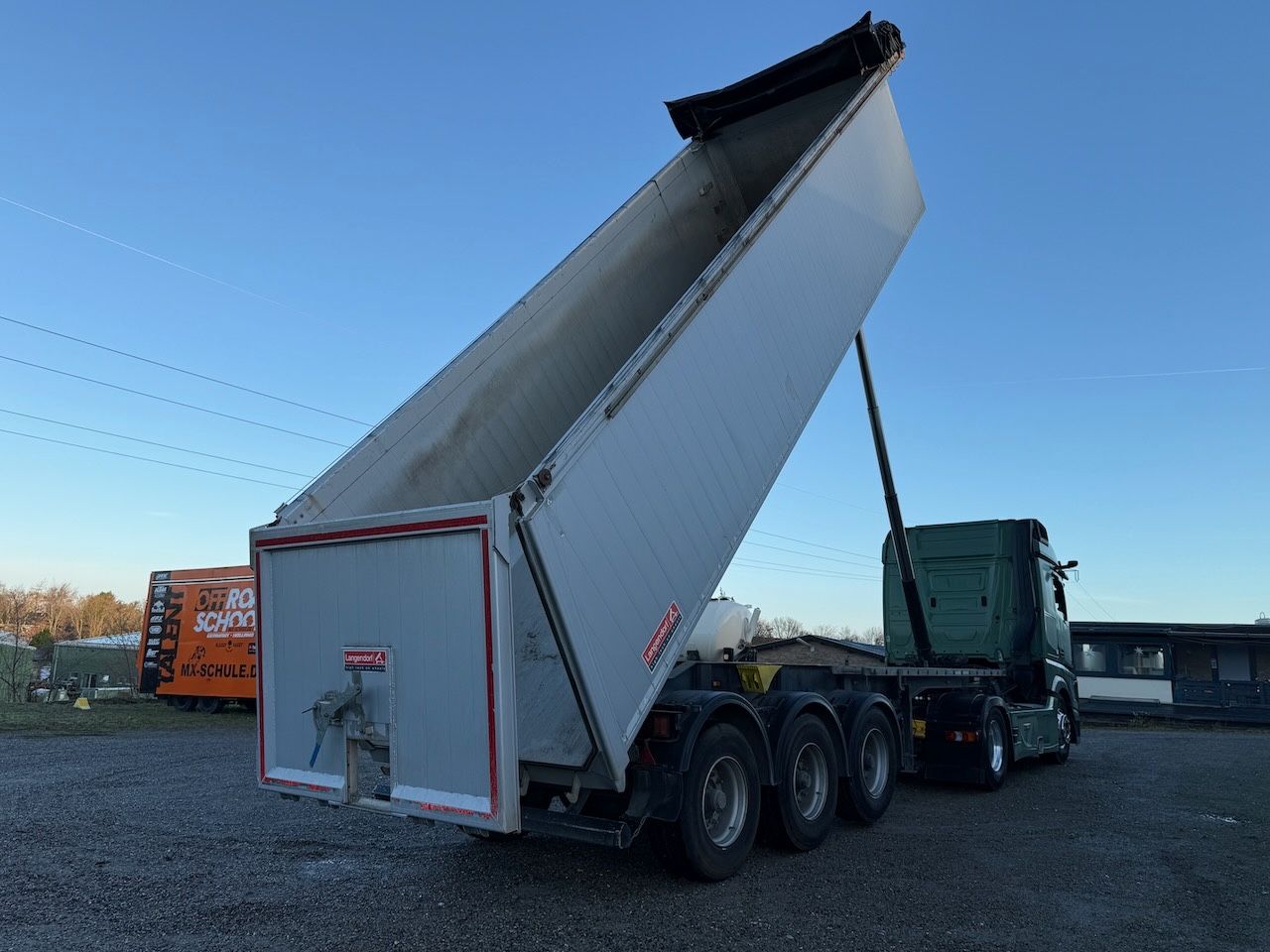 Fahrzeugabbildung Langendorf 32m Alu - Mulde, Camaro elektr.