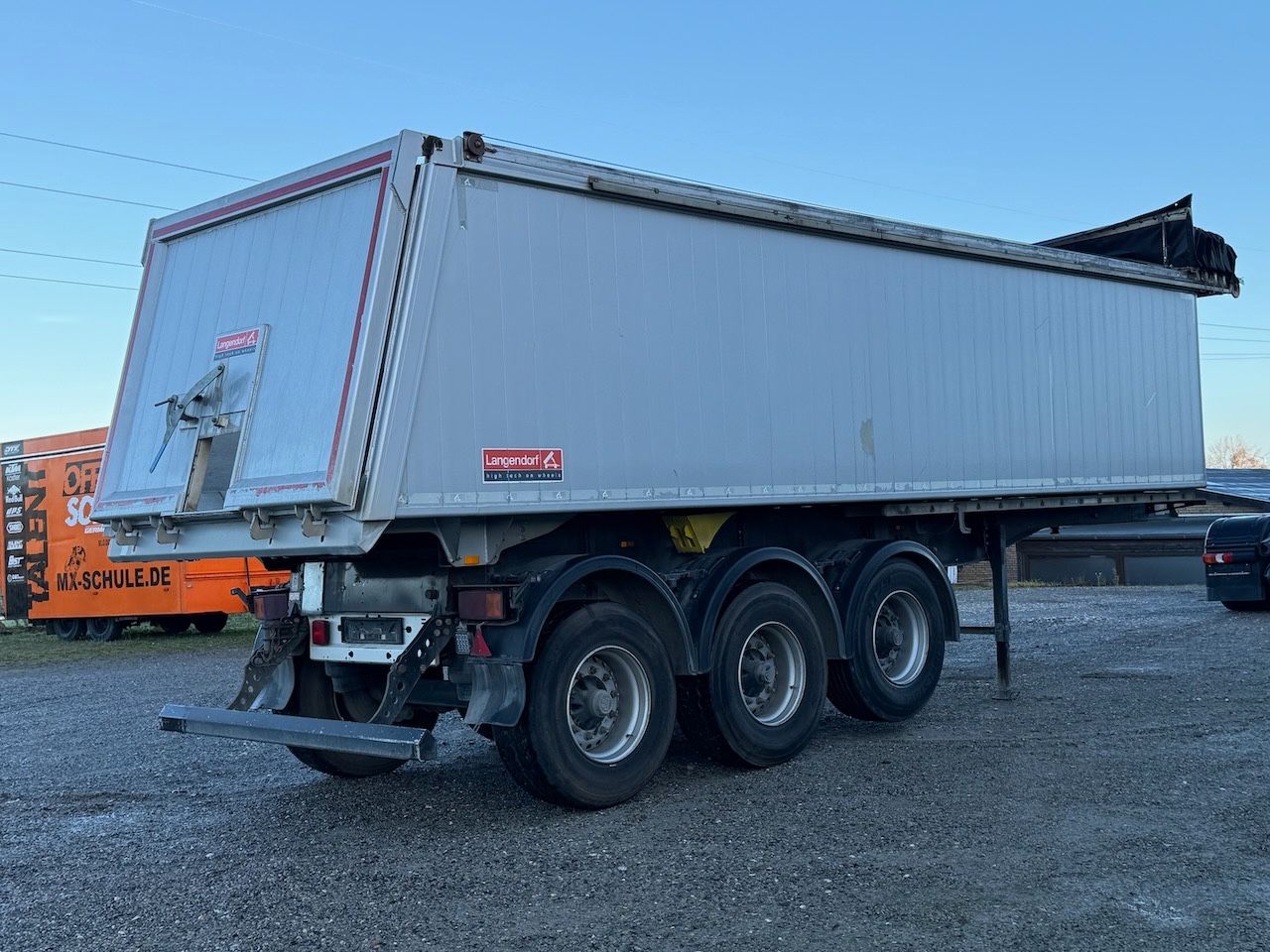 Fahrzeugabbildung Langendorf 32m Alu - Mulde, Camaro elektr.