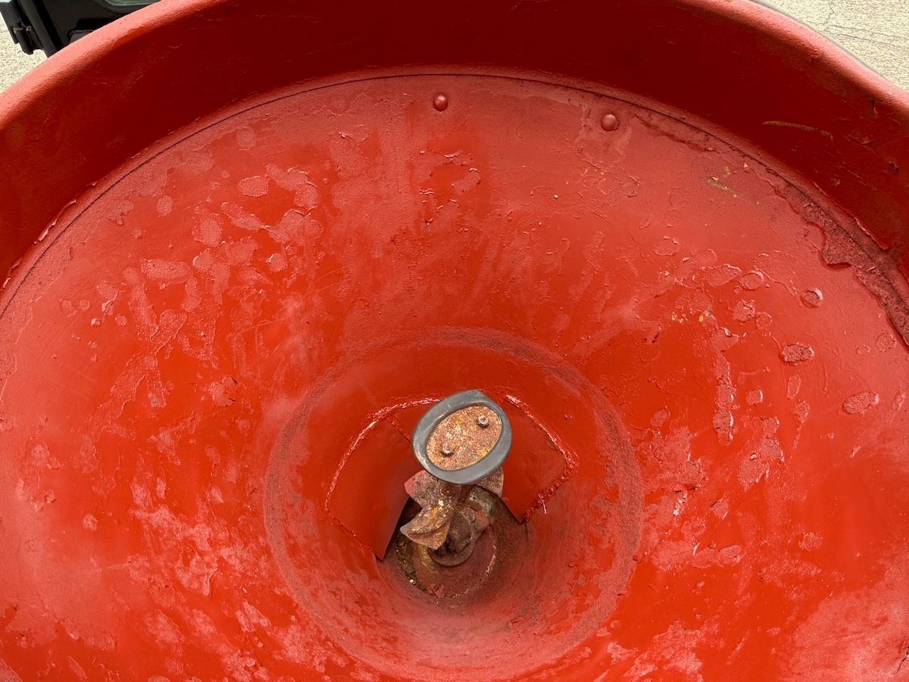 Fahrzeugabbildung Andere LS J27 HST mit Winterdienstausrüstung