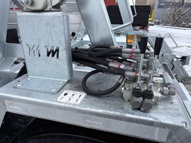 Fahrzeugabbildung Müller-Mitteltal KWH 8,8 ML Kabeltransport mit Separatmotor