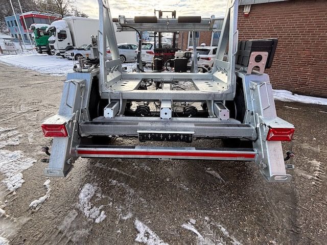 Fahrzeugabbildung Müller-Mitteltal KWH 8,8 ML Kabeltransport mit Separatmotor