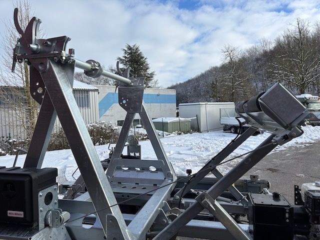 Fahrzeugabbildung Müller-Mitteltal KWH 8,8 ML Kabeltransport mit Separatmotor