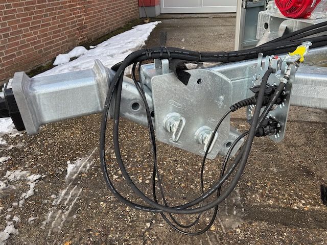 Fahrzeugabbildung Müller-Mitteltal KWH 8,8 ML Kabeltransport mit Separatmotor