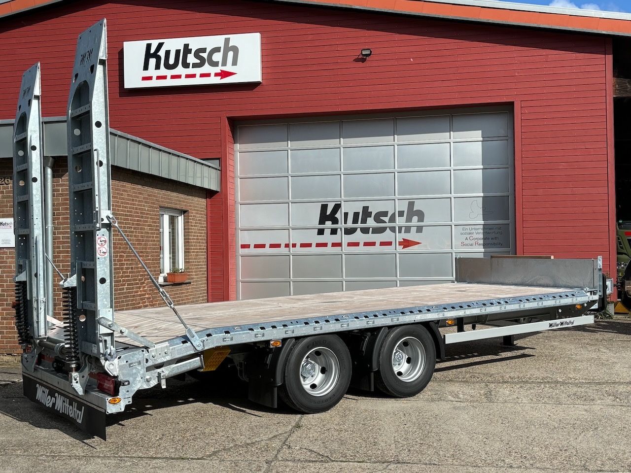 Fahrzeugabbildung Müller-Mitteltal ETÜTAR 14,4  Plateau, LED,  Runduml.