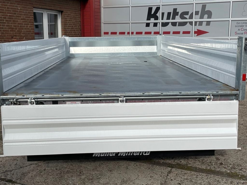 Fahrzeugabbildung Müller-Mitteltal 11,9 Breitreifen, ideal f. Landwirtschaft, Rampe