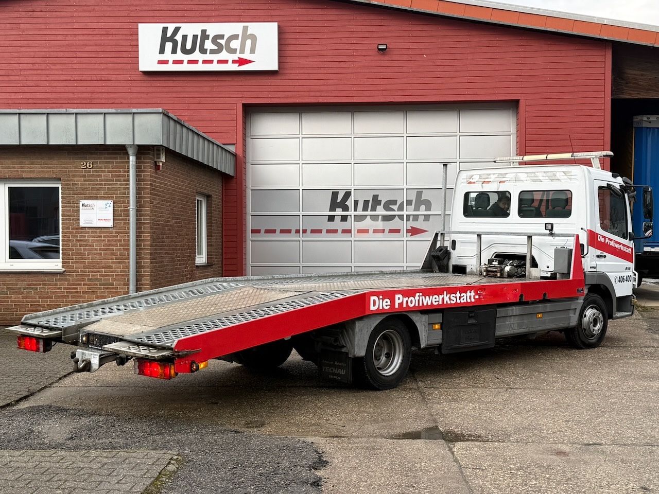 Fahrzeugabbildung Mercedes-Benz 816L  Atego Abschleppwagen