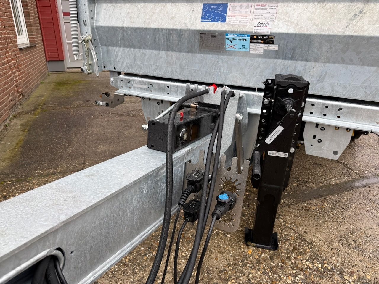 Fahrzeugabbildung Müller-Mitteltal 11,9 Breitreifen, ideal f. Landwirtschaft, Rampe