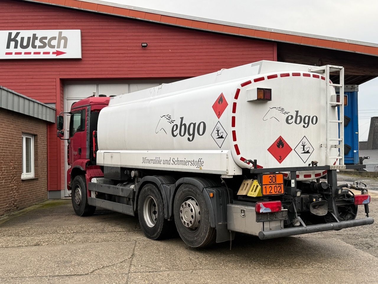 Fahrzeugabbildung MAN TGA + Esterer Tankzug