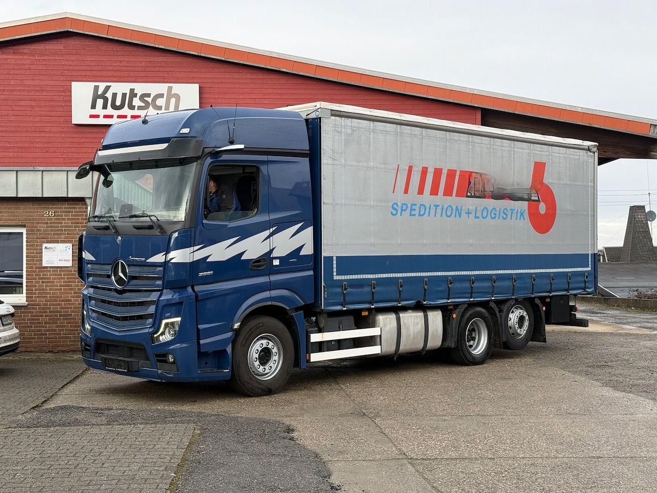 Fahrzeugabbildung Mercedes-Benz MB 2551LL Actros 5 + Krone Anhänger